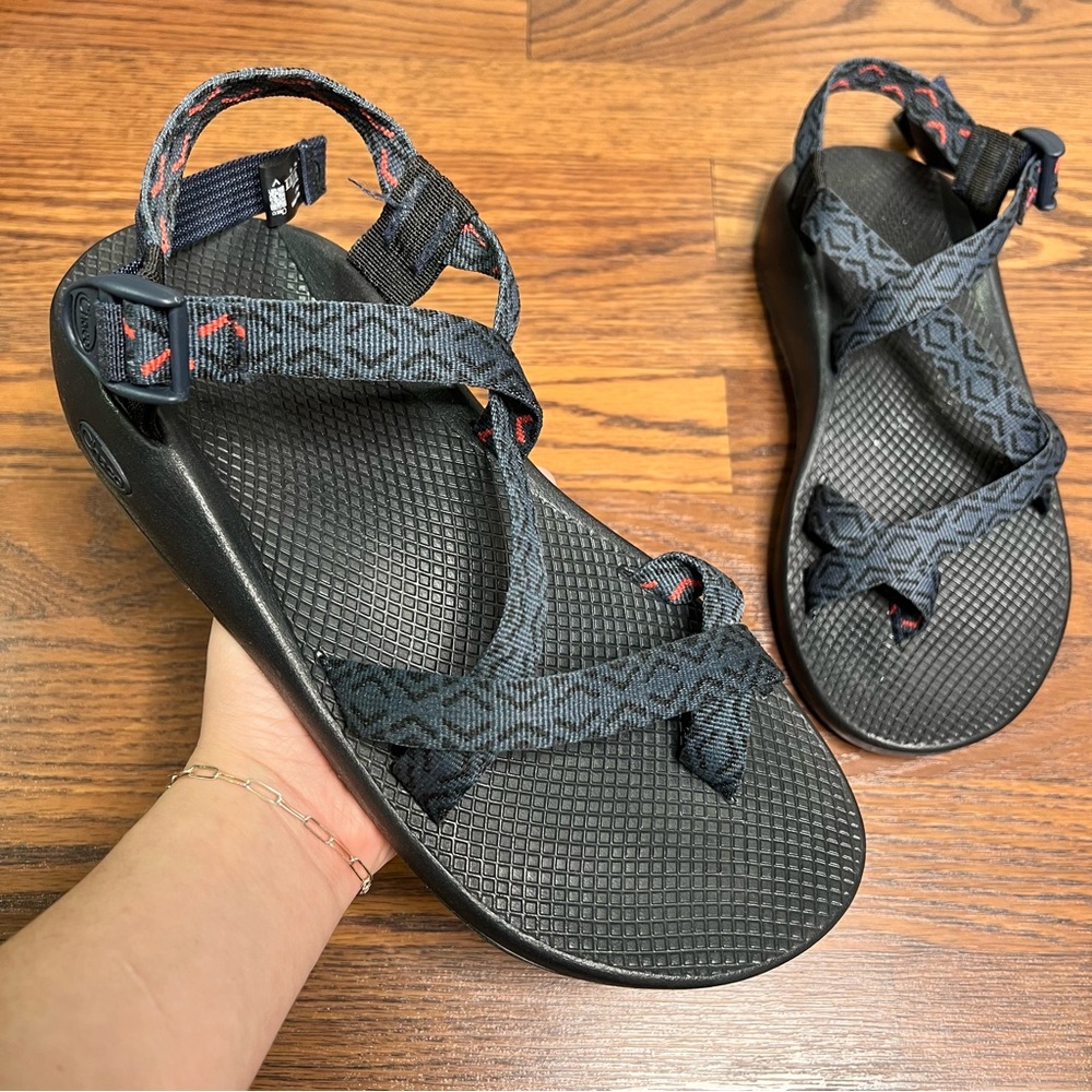 Chaco Men's Z/2 Classic sandals in the Stepped Navy size men’s 11